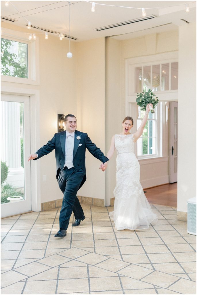 Classic Whitehall Estate Loudoun County Wedding Katie